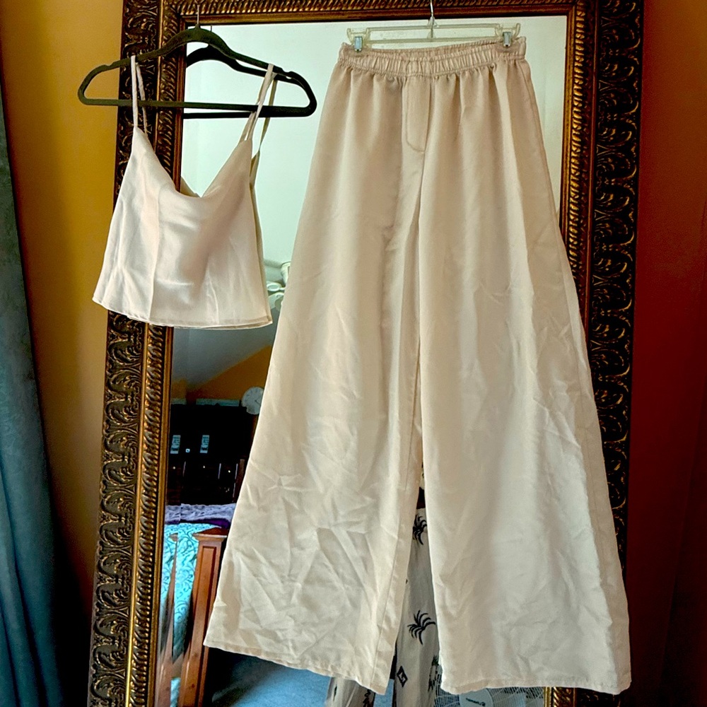 Elegant pale pink Women's PJ set size M